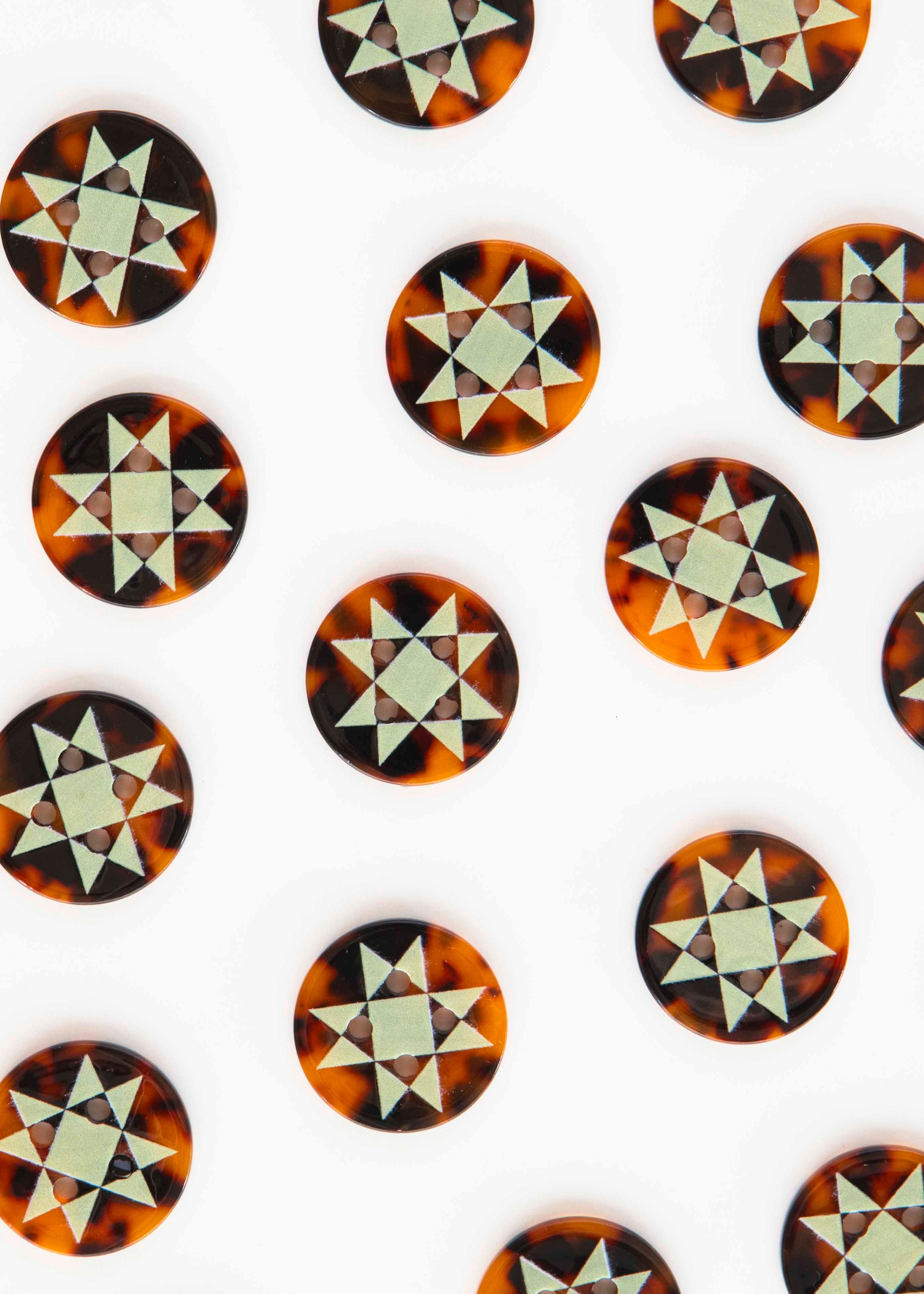 Sarah Hearts Large Quilt Star Buttons - 1"