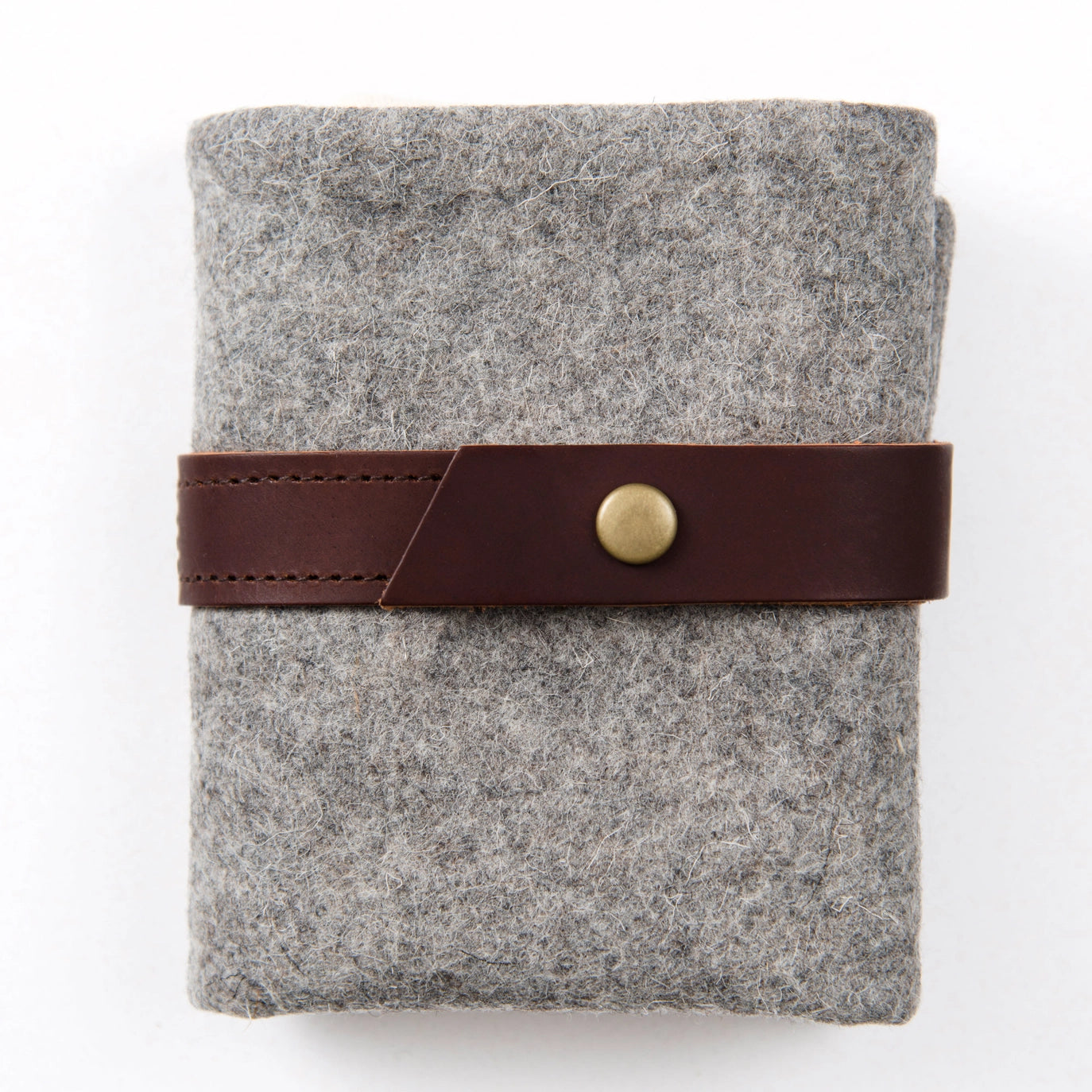 Twig & Horn Wool Needle Case