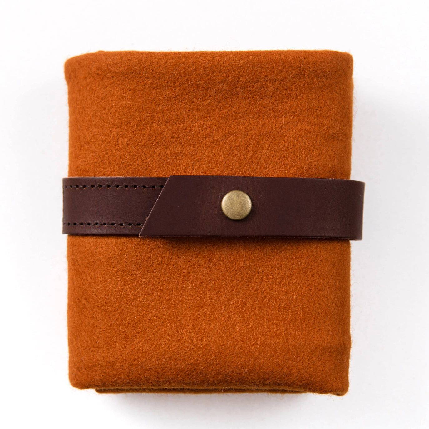 Twig & Horn Wool Needle Case