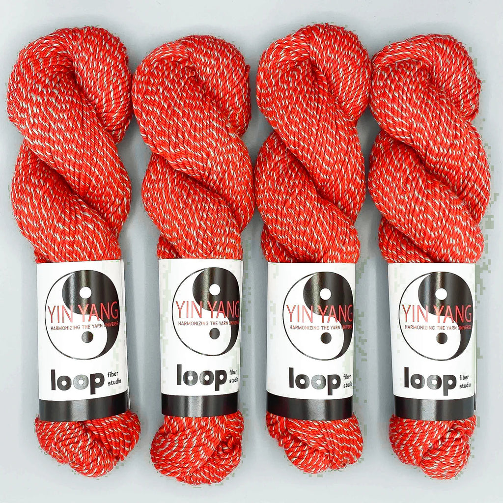 Loop Fiber Yin Yang Worsted