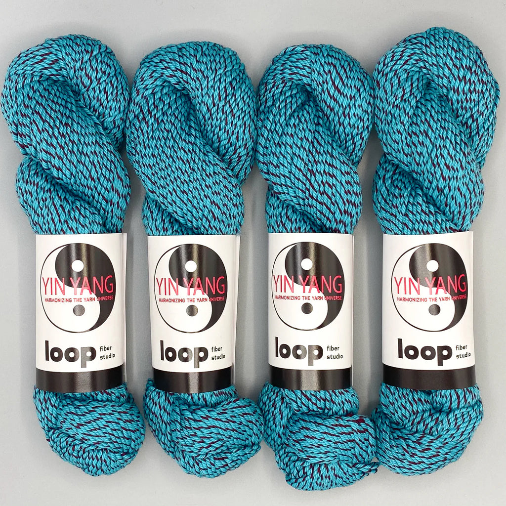 Loop Fiber Yin Yang Worsted